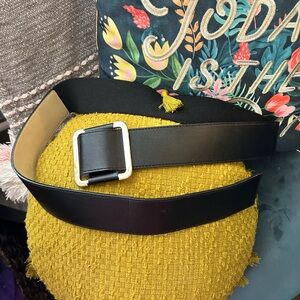 Chic Black Belt with Silver Buckle